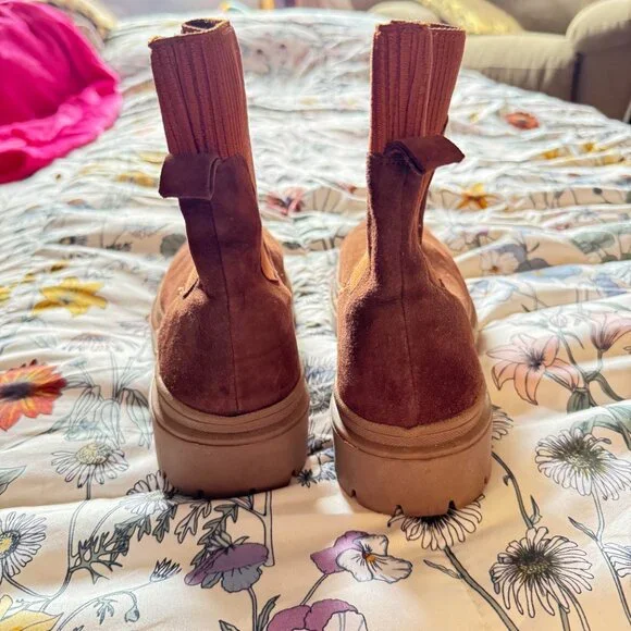 Serra size 10 boots - never worn - Picture 3 of 11